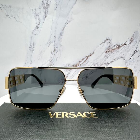 New VERSACE Sunglasses Gold Metal Greca Logo Rectangle Black Gray - Picture 2 of 16